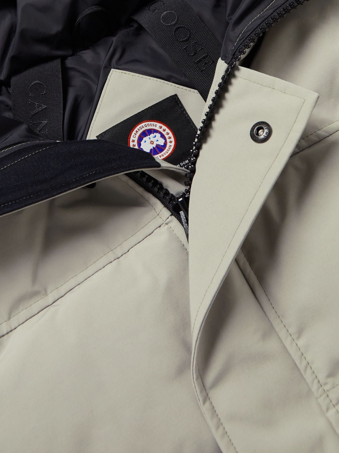 Doudoune Canada Goose beige